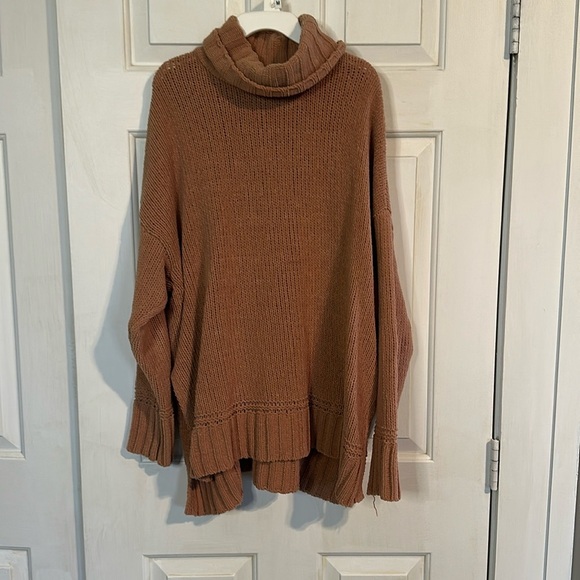 aerie Sweaters - Aerie Medium Women’s Brown Sweater